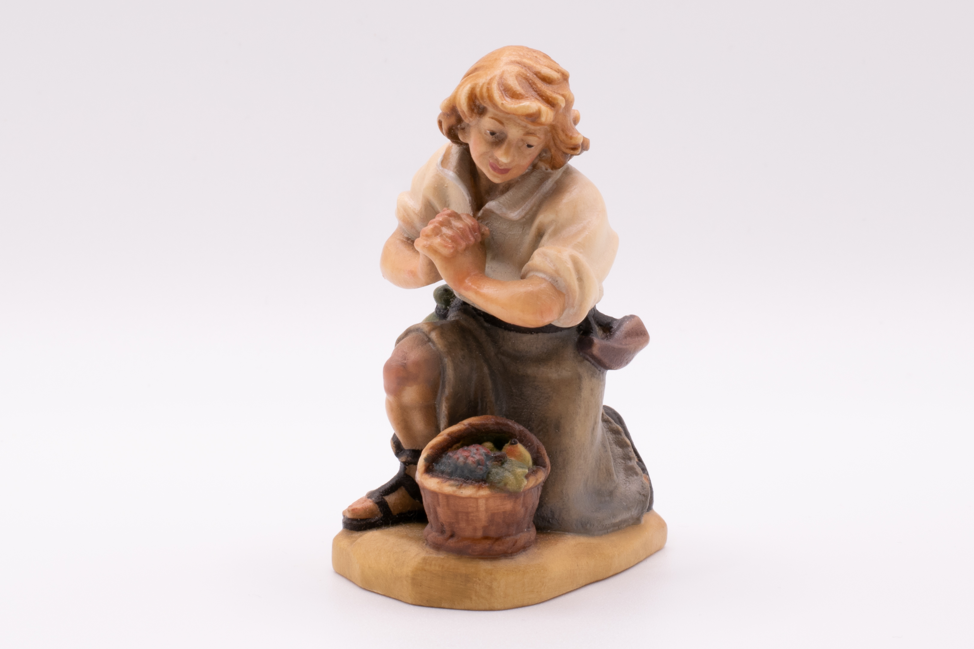 Krippenfigur Hirt mit Korb kniend, Barock - Bemalt, 7cm