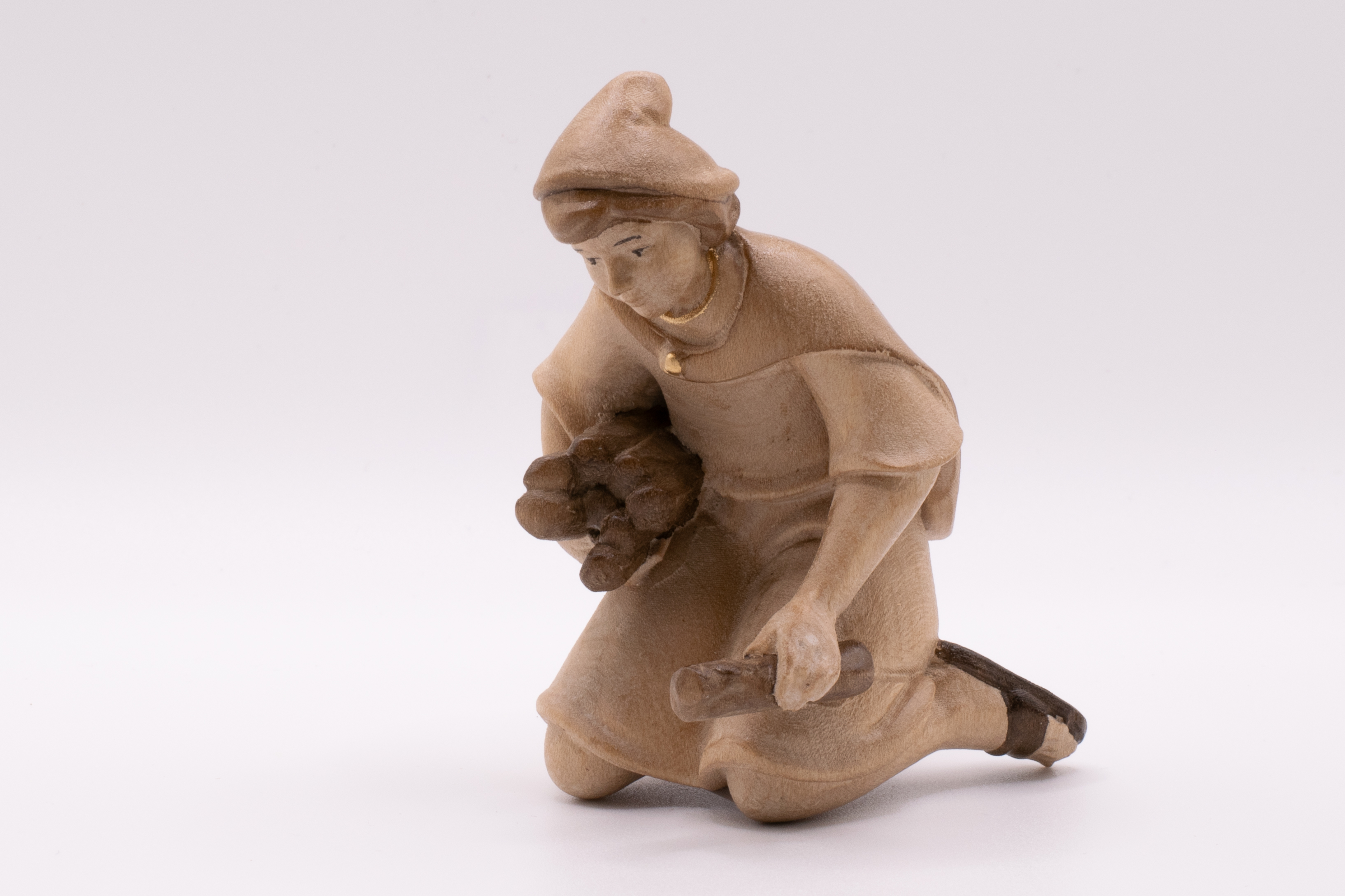 Krippenfigur Hirt am Feuer, Modern - Gebeizt, 12cm